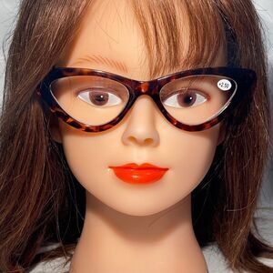 1127 Emma Cateye Reading Glasses 2.50 Tortoise Readers NWT